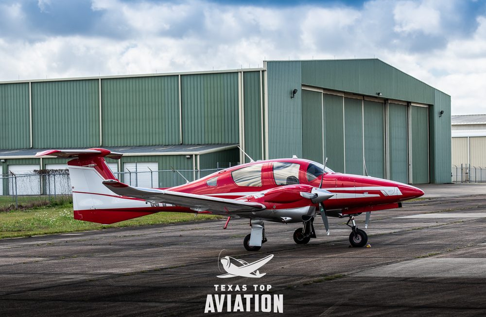 Diamond DA62 on the hangar ramp, the twin-engine alternative pilots shopping a Cirrus SR22T rarely consider