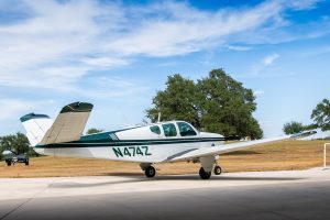 Side profile of N474Z, a 1957 Beechcraft H35 Bonanza