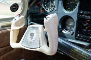 Pilot yoke and instrument panel in N474Z