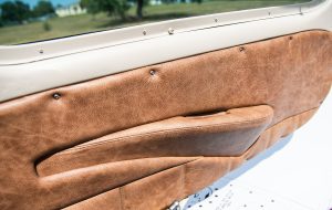 Leather pilot door panel in N474Z