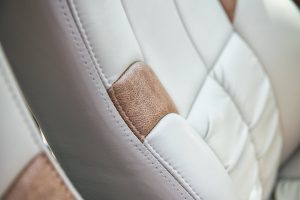 Front seat leather detail in N474Z