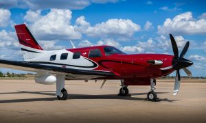 Piper Meridian PA46-500TP N203AP front left three-quarter view on the ramp
